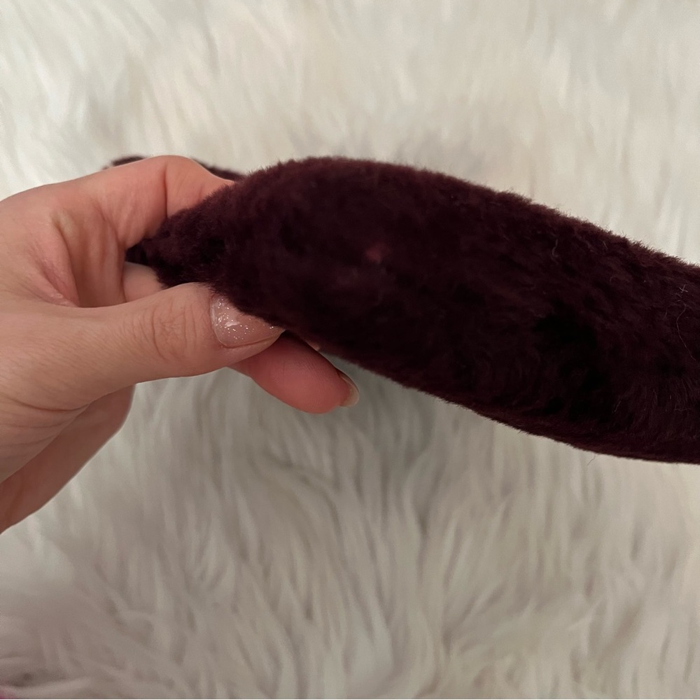 Coach Drawstring Shearling Pouch in Burgundy/Sangria - Picture 15 of 16